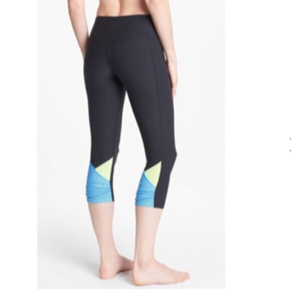 NIKE Dri-Fit Legend 2.0 Capri Legend Pants Run Leggings Mesh Crops High Waist S - Picture 8 of 14